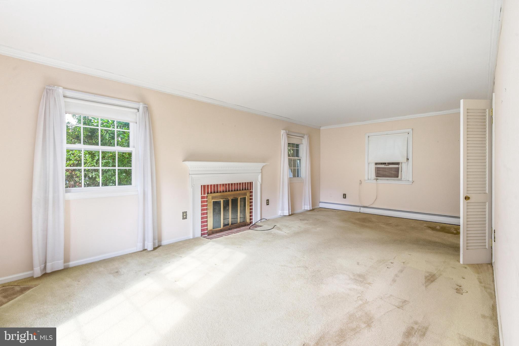 305 Larchwood Road West Chester, PA 19382 - Photo 8 of 32 Gallery Image 8