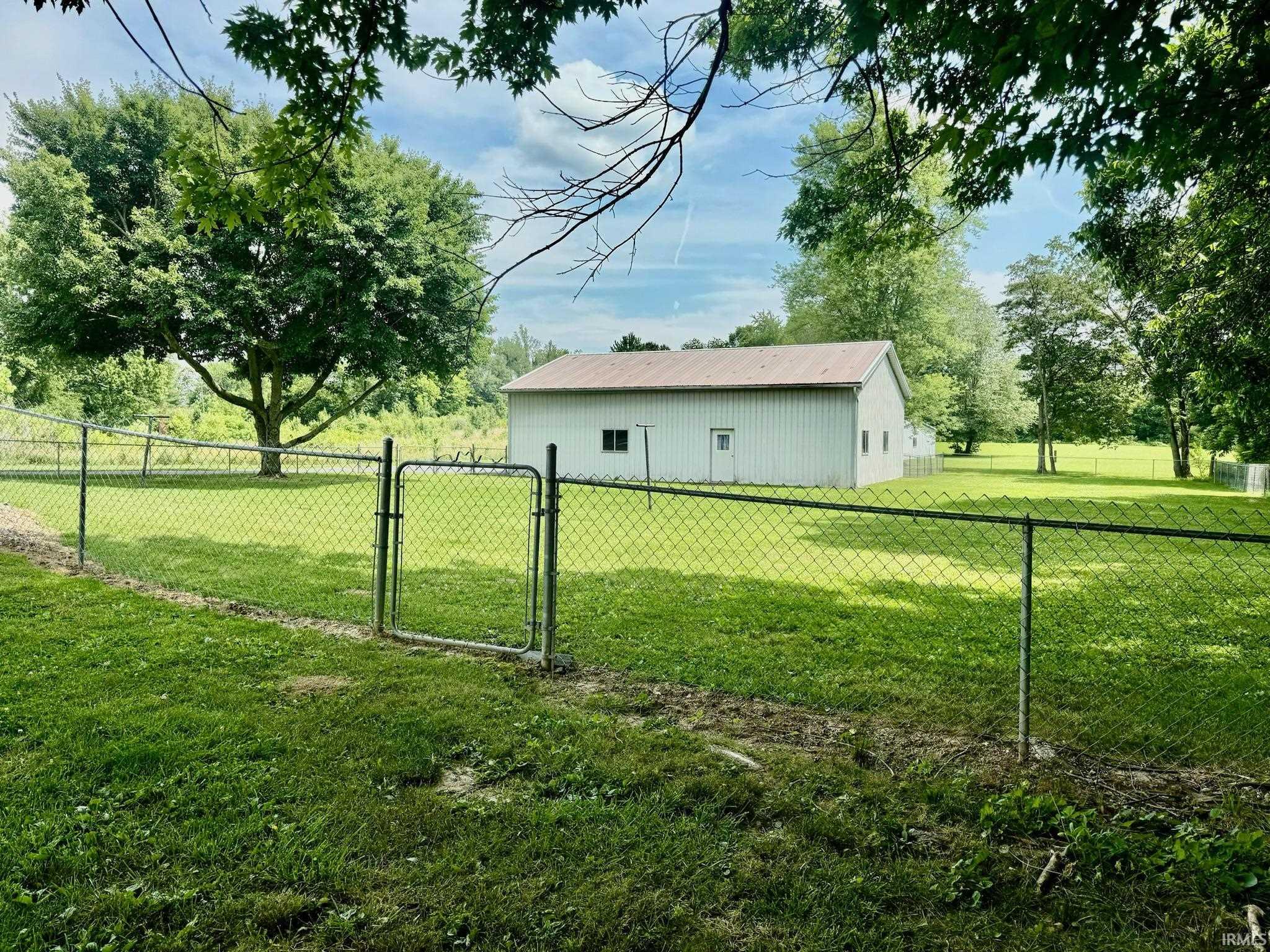 782 Woodville Road Mitchell, IN 47446 - Photo 5 of 29 Gallery Image 5