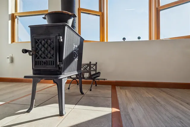 $499,000 | 691 Cemetery Street, Brookfield, VT 05036