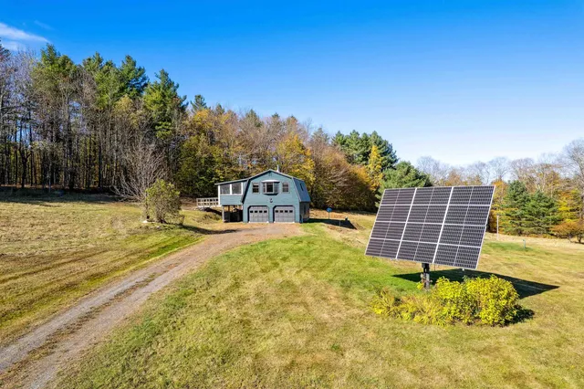 $499,000 | 691 Cemetery Street, Brookfield, VT 05036