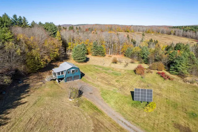 $499,000 | 691 Cemetery Street, Brookfield, VT 05036