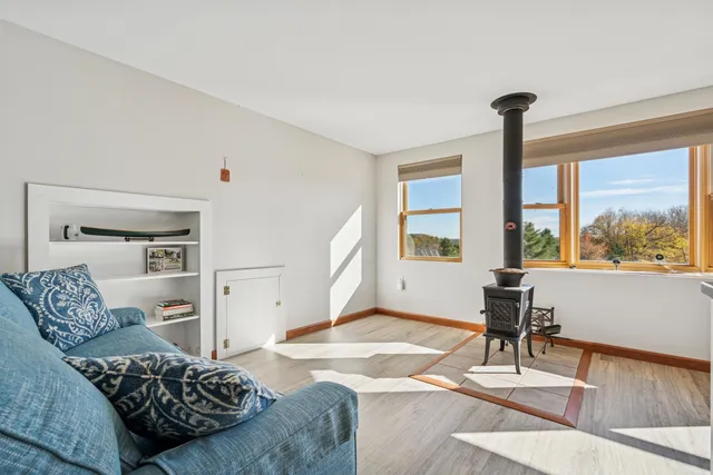 $499,000 | 691 Cemetery Street, Brookfield, VT 05036