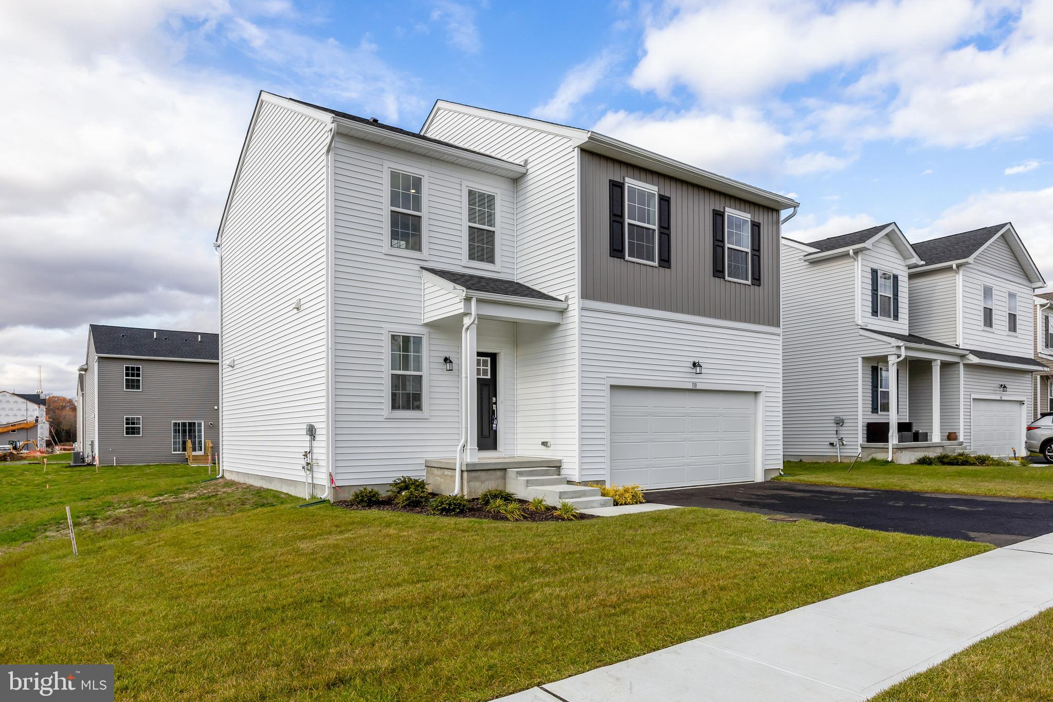 110 Old School House Road Sicklerville, NJ 08081 - Photo 2 of 35