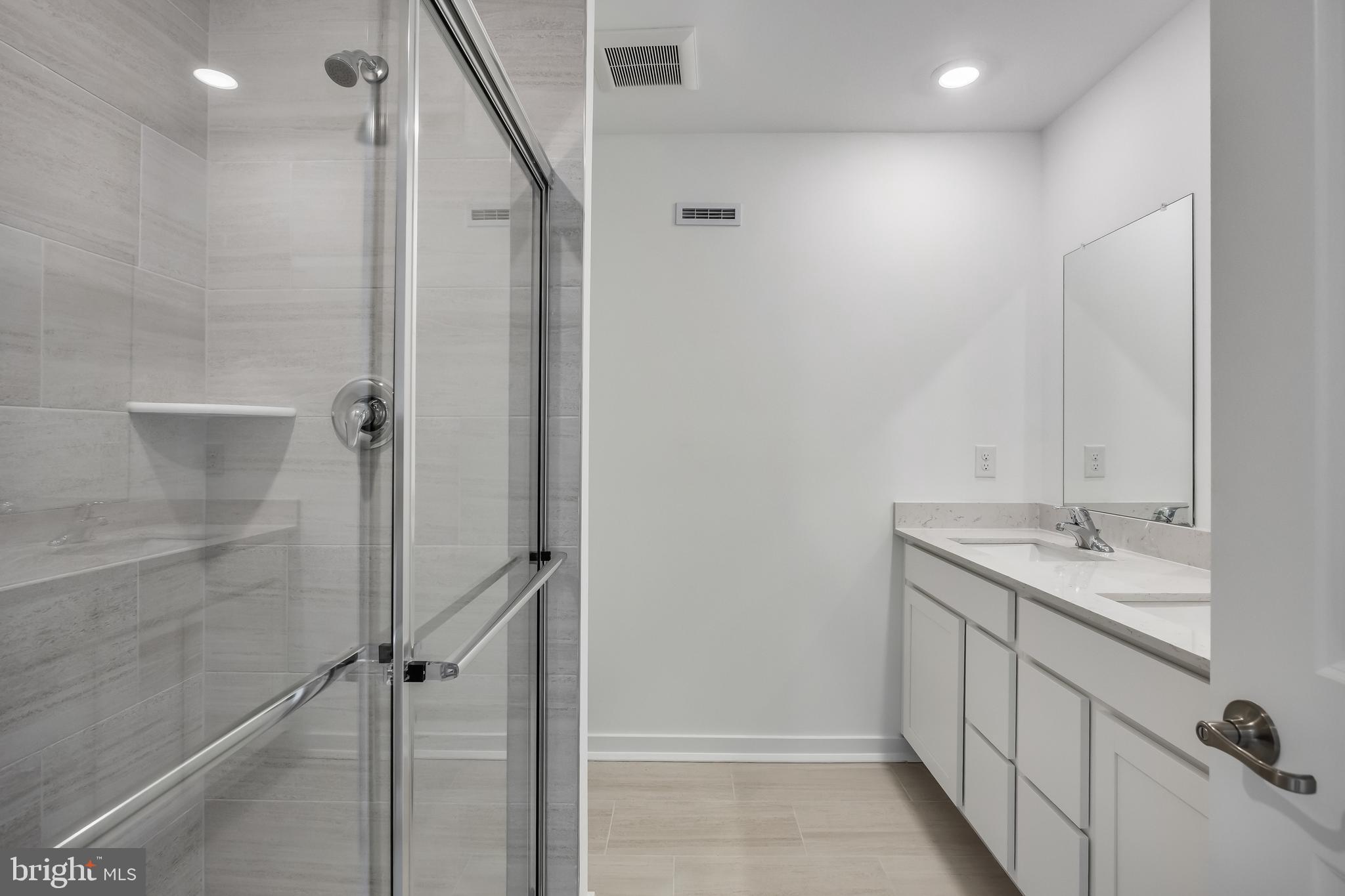 110 Old School House Road Sicklerville, NJ 08081 - Photo 27 of 35