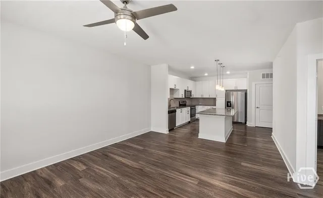 $1,801 | 7450 Highway 21 Port, Unit COASTAL, Port Wentworth, GA 31407