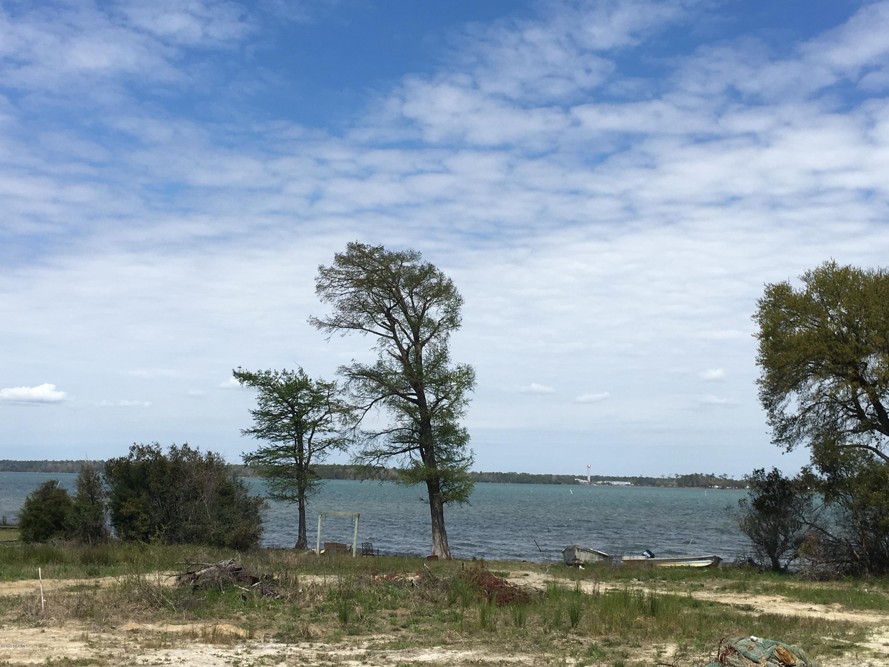 185 Hall Point Road Sneads Ferry, NC 28460 - Photo 3 of 23 Waterfront homesite on the New River in Sneads Ferry!
