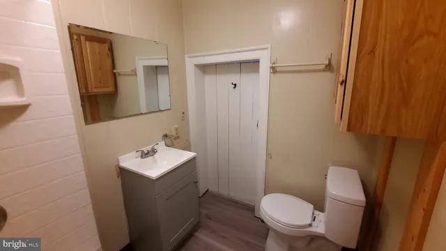 $1,300 | 217 South Main Street, Unit A, Woodstock, VA 22664