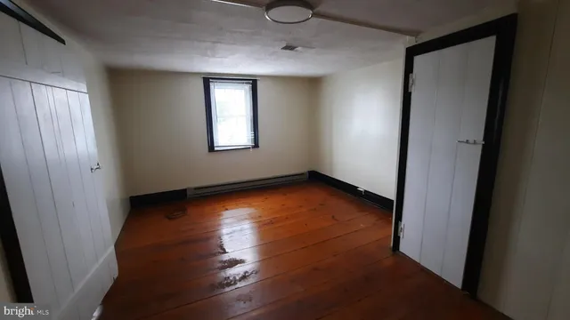 $1,300 | 217 South Main Street, Unit A, Woodstock, VA 22664