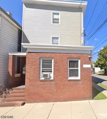 a view of front of house