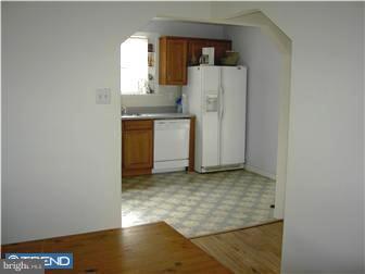 508 Howard Street Riverside, NJ 08075 - Photo 6 of 10 Dining Room