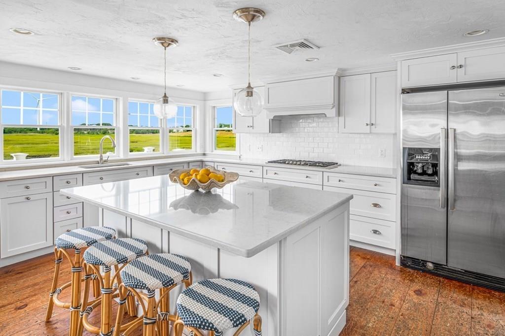 64 Moorland Road Scituate, MA 02066 - Photo 6 of 42 Gallery Image 6