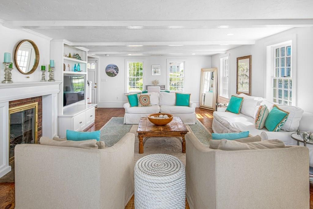 64 Moorland Road Scituate, MA 02066 - Photo 8 of 42 Gallery Image 8