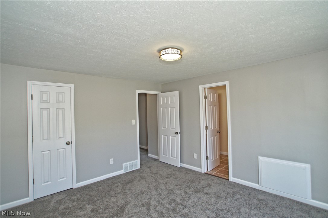6468 State Road, Unit L9 Parma, OH 44134 - Photo 18 of 34