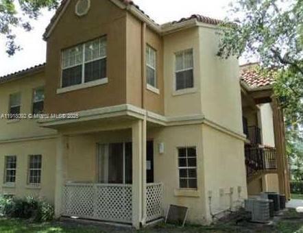 18306 Northwest 68th Avenue, Unit G Hialeah, FL 33015 - Photo 3 of 14