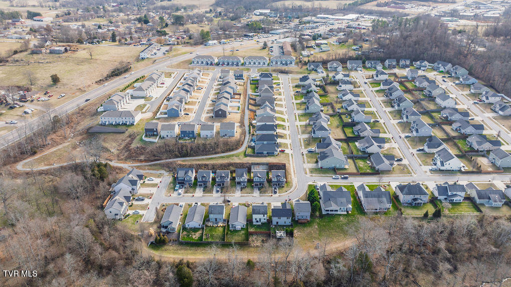 657 Suffolk Road Johnson City, TN 37615 - Photo 40 of 40 041