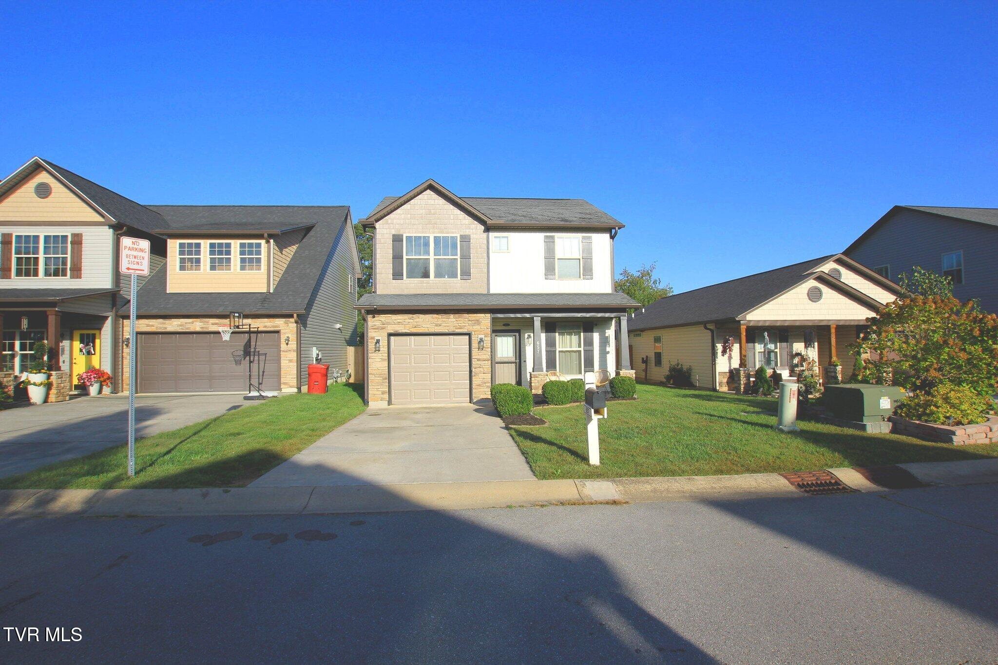 657 Suffolk Road Johnson City, TN 37615 - Photo 4 of 40 1000039593