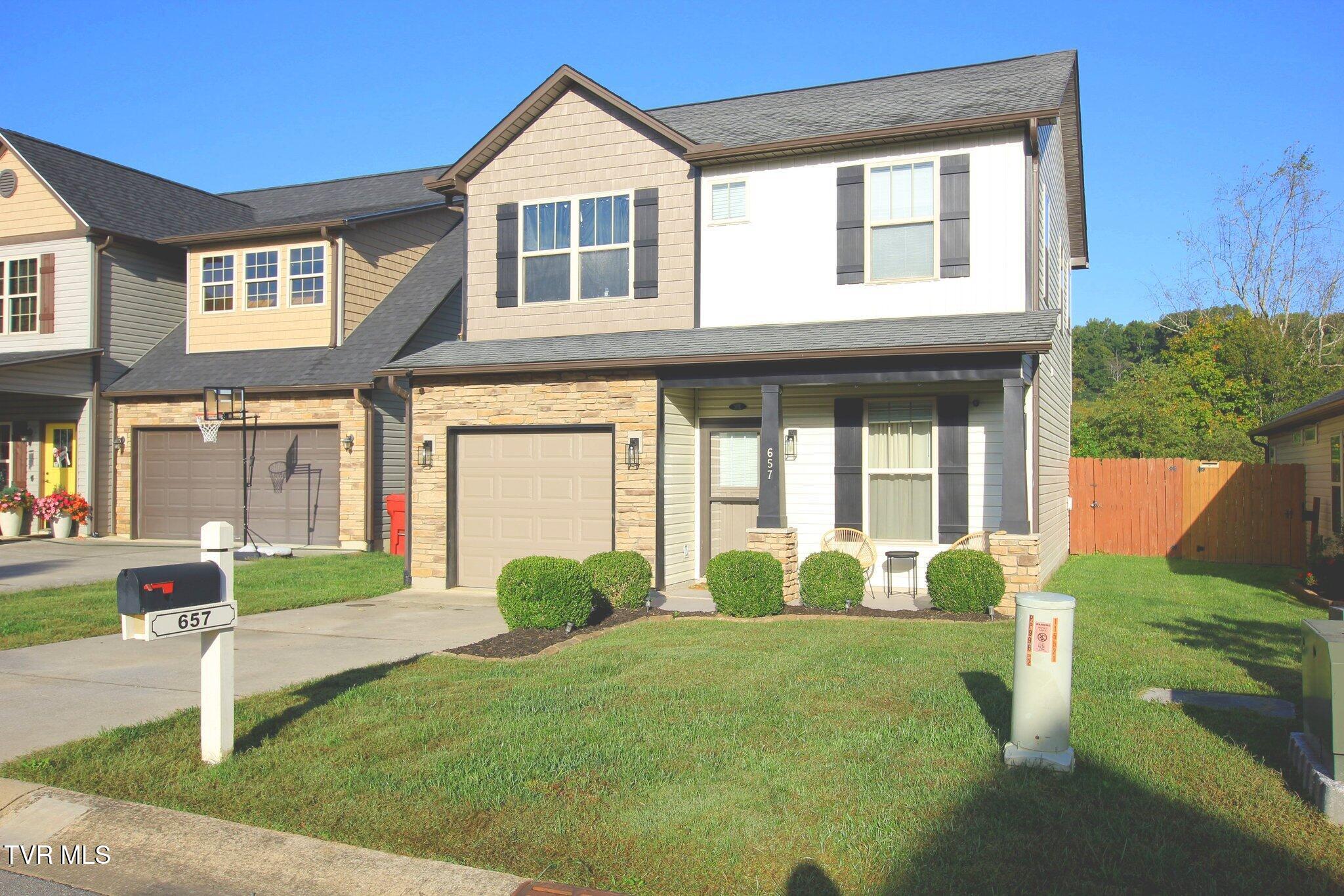 657 Suffolk Road Johnson City, TN 37615 - Photo 5 of 40 1000039596