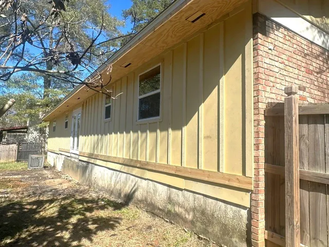 $219,900 | 1944 Lawson Road, Tallahassee, FL 32308