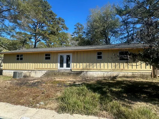 $219,900 | 1944 Lawson Road, Tallahassee, FL 32308