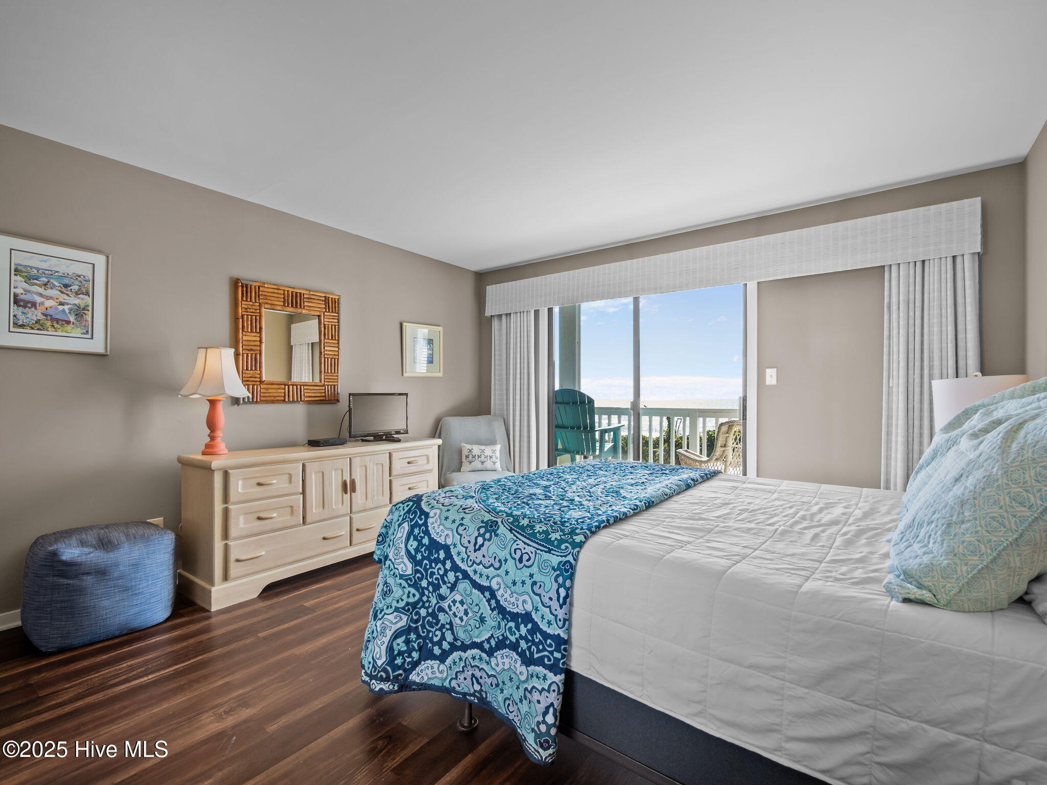 525 Salter Path Road, Unit A4 Pine Knoll Shores, NC 28512 - Photo 23 of 44 Masterbedroom