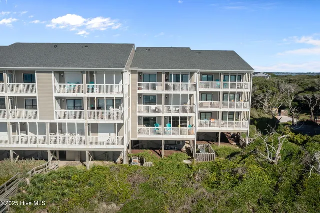 $2,700 | 525 Salter Path Road, Unit A4, Pine Knoll Shores, NC 28512