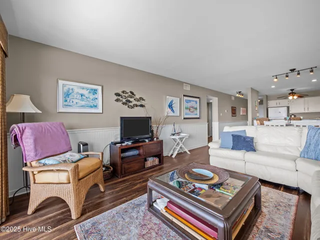 $2,700 | 525 Salter Path Road, Unit A4, Pine Knoll Shores, NC 28512