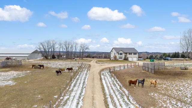 $1,200,000 | W6800 County Rd D, Oxford, WI 53952