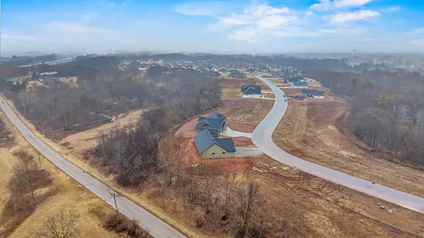 $579,900 | 2984 Creekwood Drive, Green Bay, WI 54311