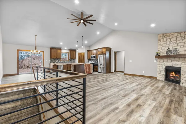 $579,900 | 2984 Creekwood Drive, Green Bay, WI 54311