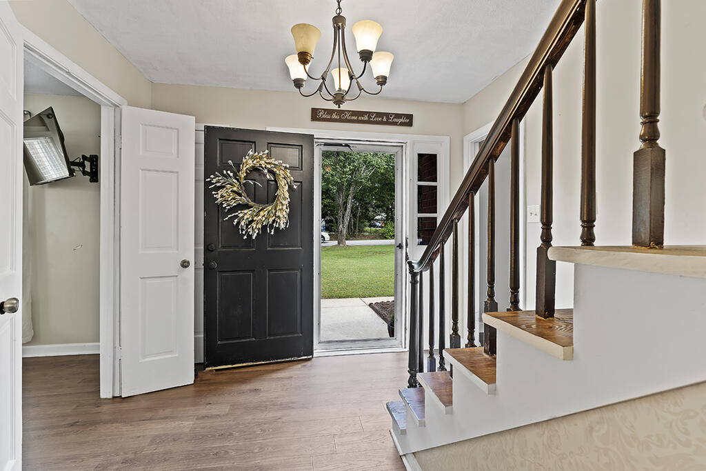 113 Newcastle Road Greenwood, SC 29649 - Photo 5 of 25 Gallery Image 5