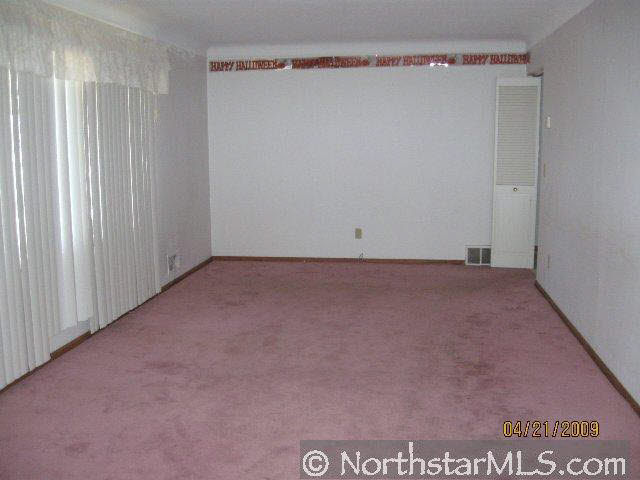 3219 Lawrence Road Brooklyn Center, MN 55429 - Photo 3 of 10