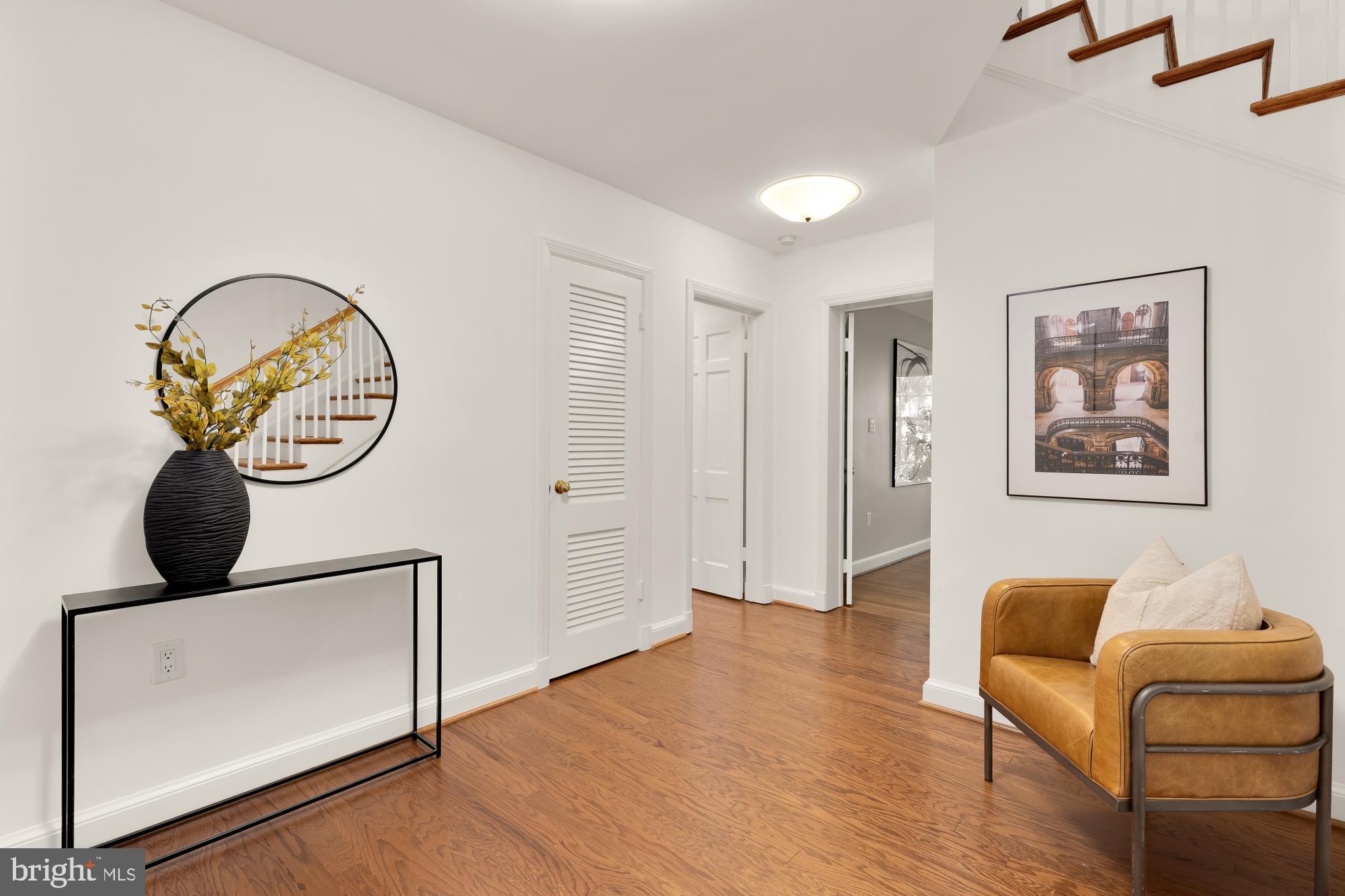 2813 29th Place Northwest Washington, DC 20008 - Photo 32 of 59 Lower level landing