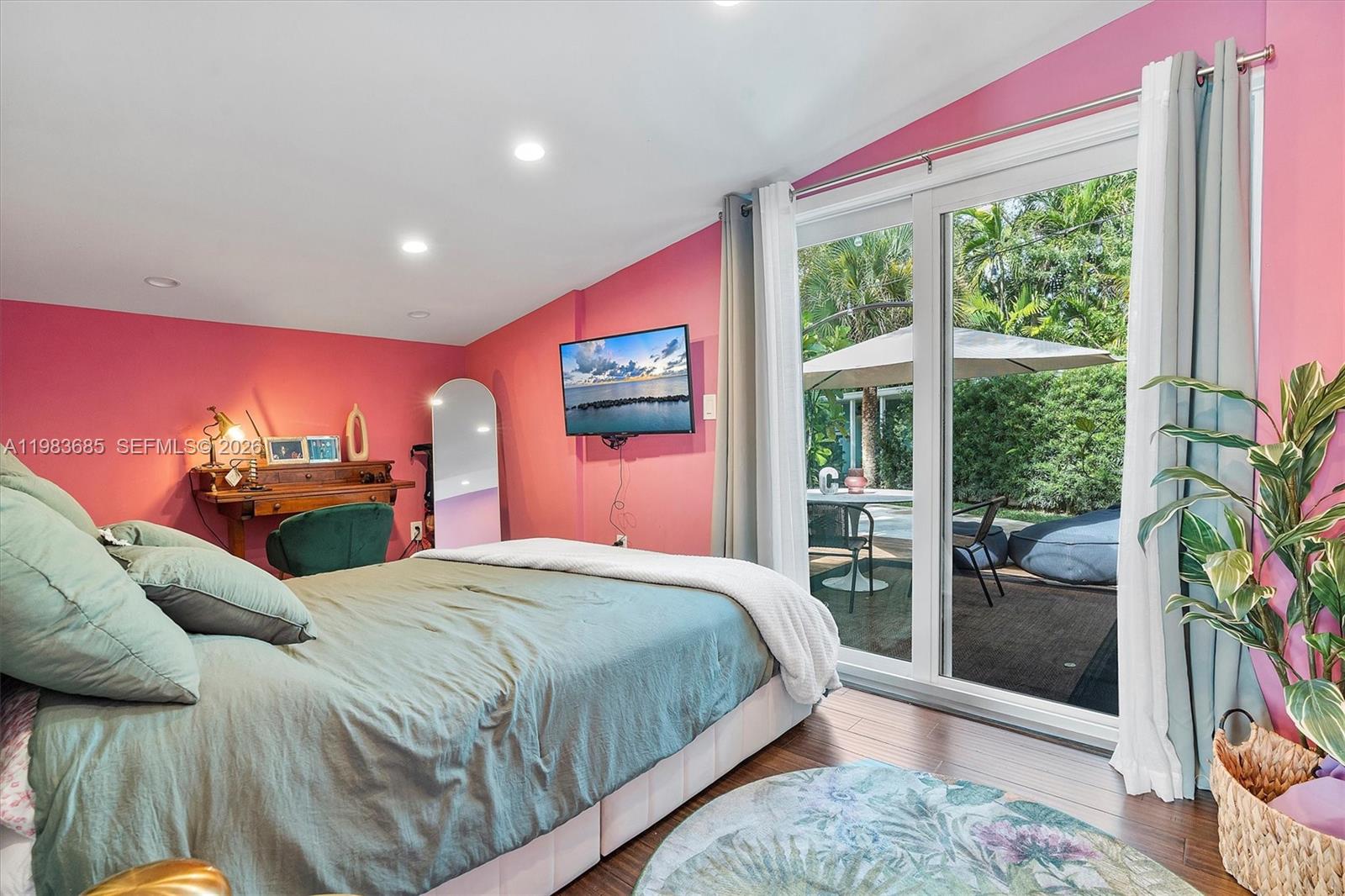 11377 West Biscayne Canal Road Miami, FL 33161 - Photo 36 of 77