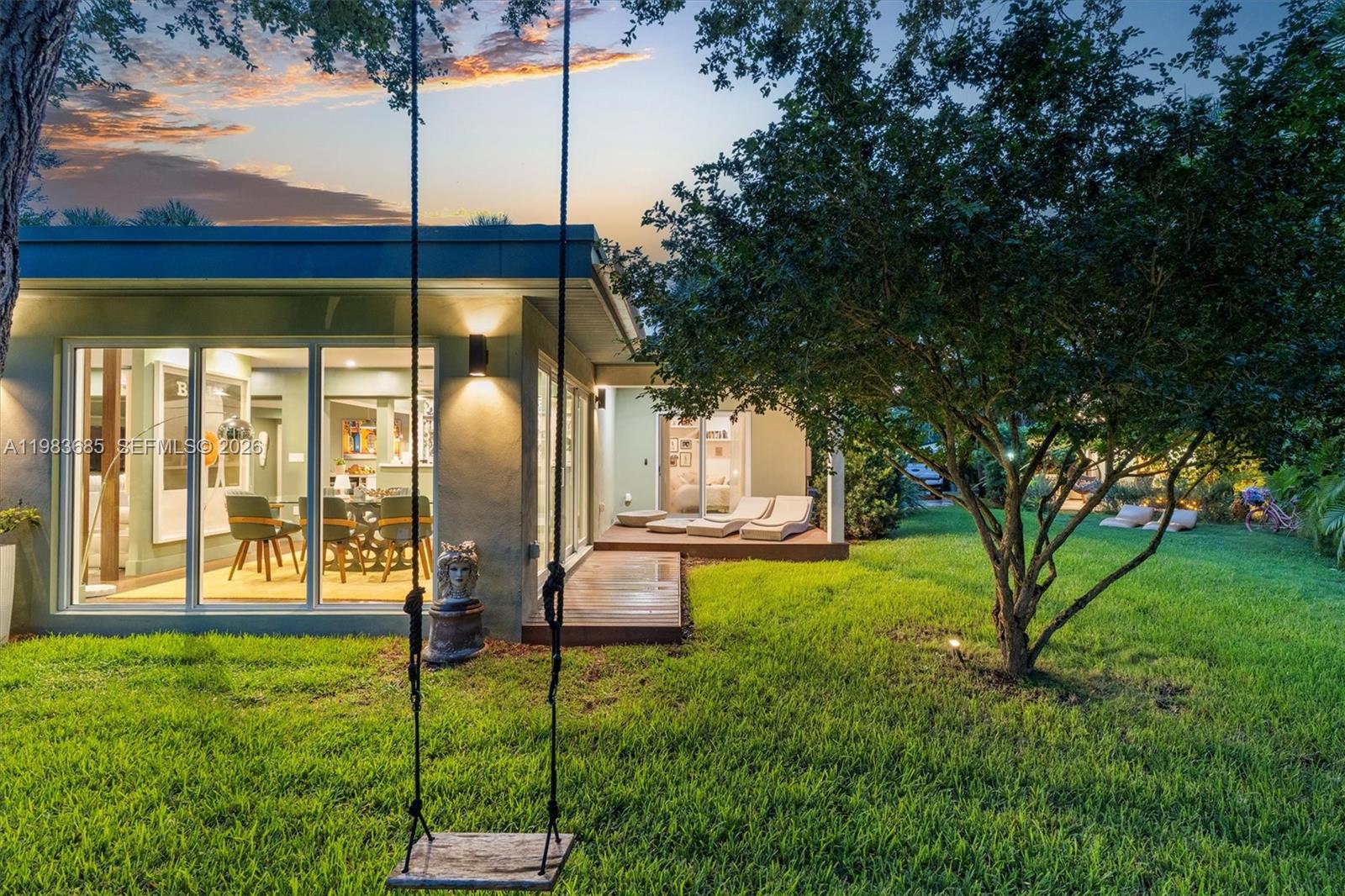 11377 West Biscayne Canal Road Miami, FL 33161 - Photo 4 of 77