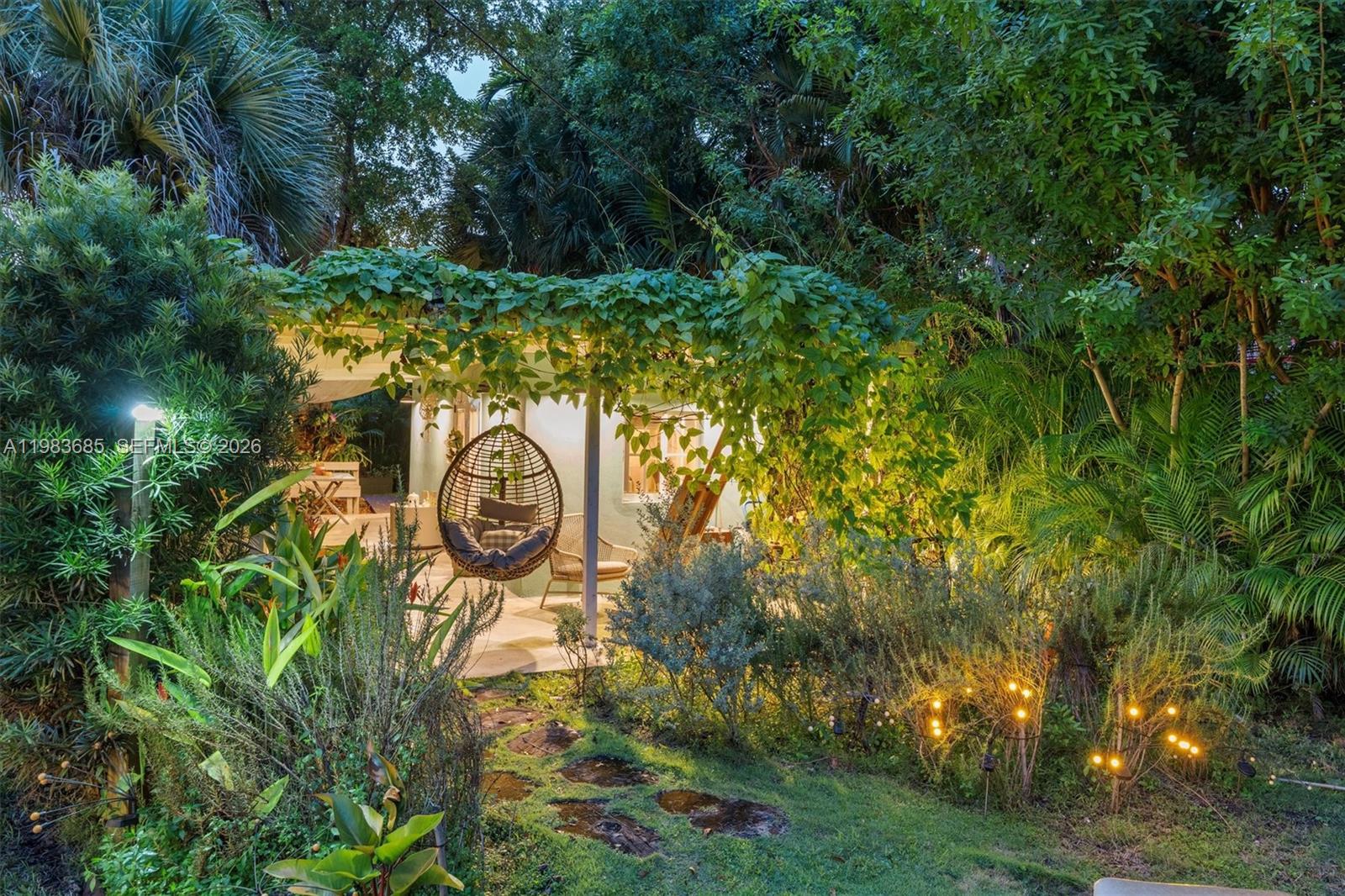 11377 West Biscayne Canal Road Miami, FL 33161 - Photo 8 of 77