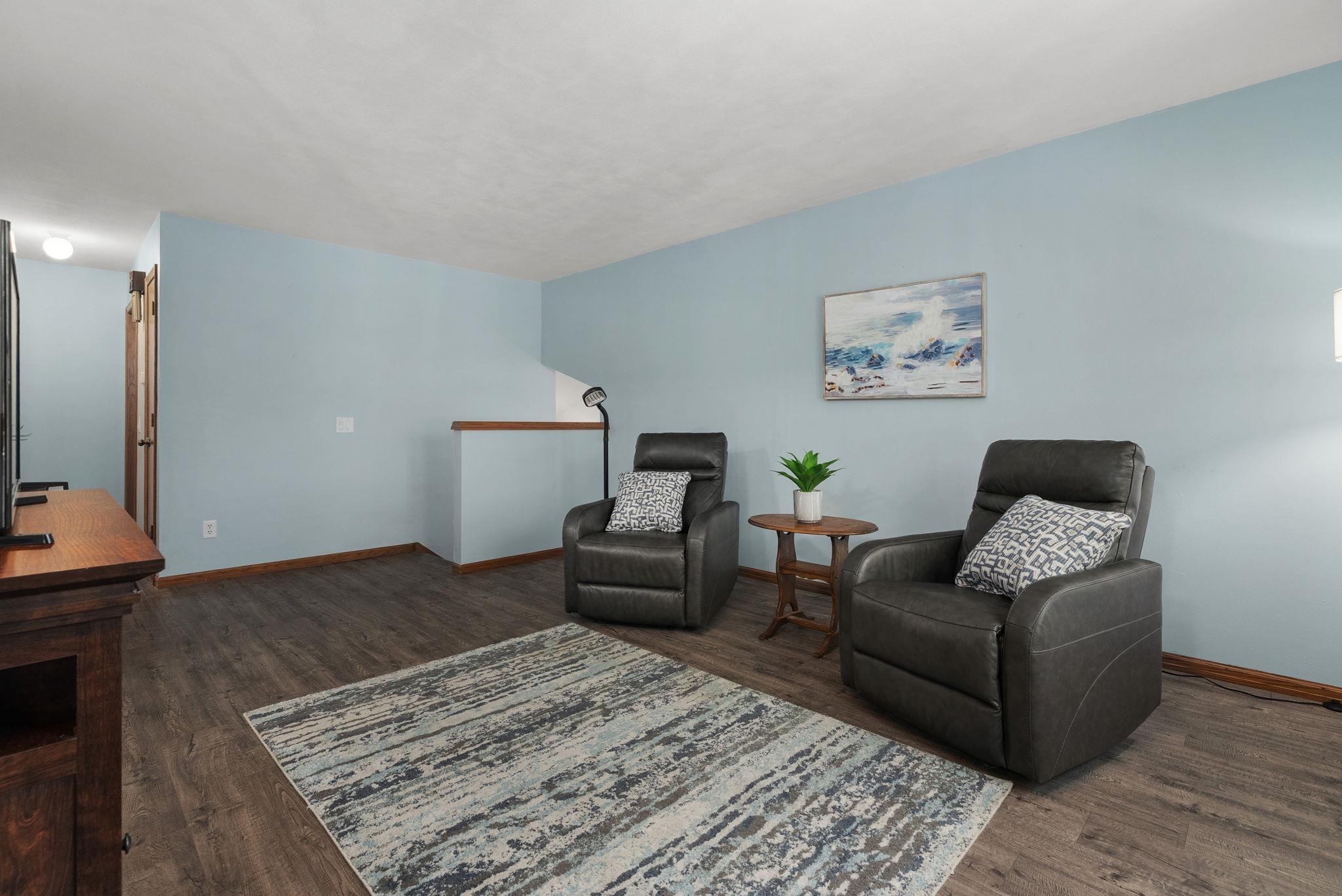 2725 Whitlock Road Madison, WI 53719 - Photo 10 of 25