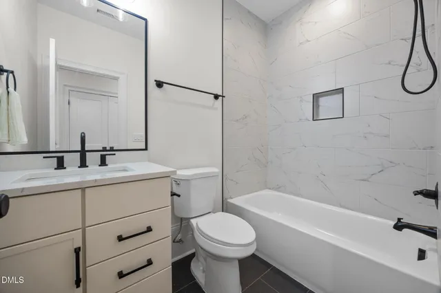 $1,245,000 | 65 Chestnut Oak Drive, Youngsville, NC 27596