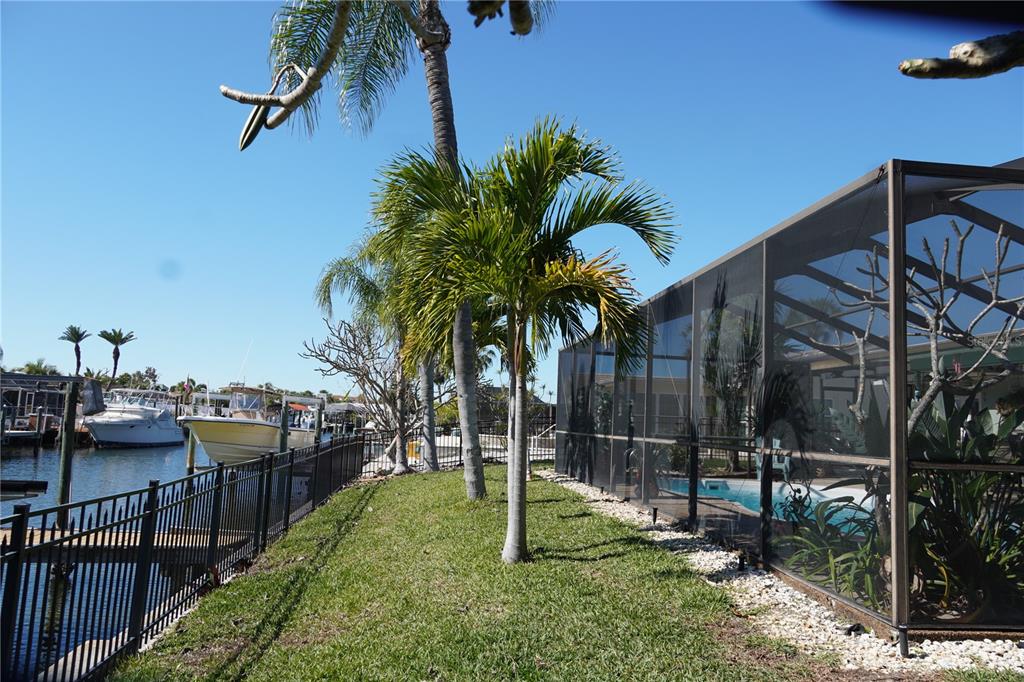 908 Sago Palm Way Apollo Beach, FL 33572 - Photo 10 of 69