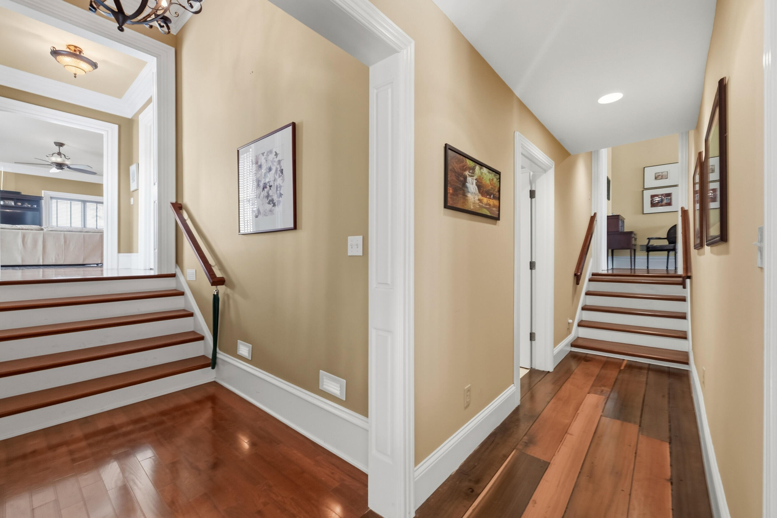 3200 Lebanon Road Springfield, KY 40069 - Photo 68 of 96 Historic Kentucky Home for Sale Upstairs Bedroom 5