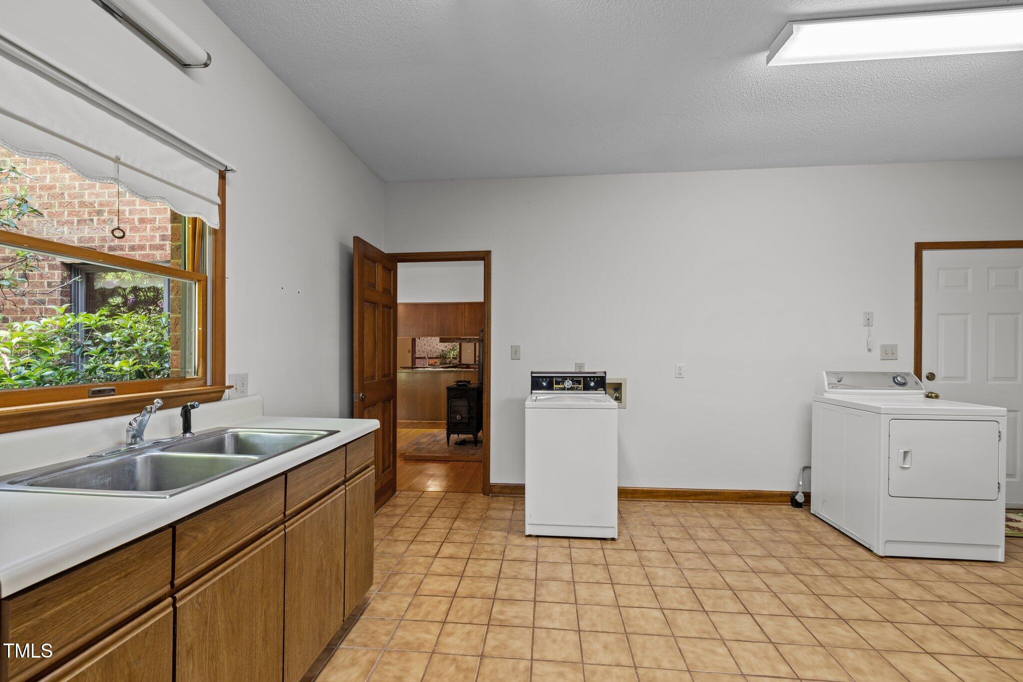 2600 Snow Hill Road Durham, NC 27712 - Photo 29 of 45 43-web-or-mls-5Z8A4429