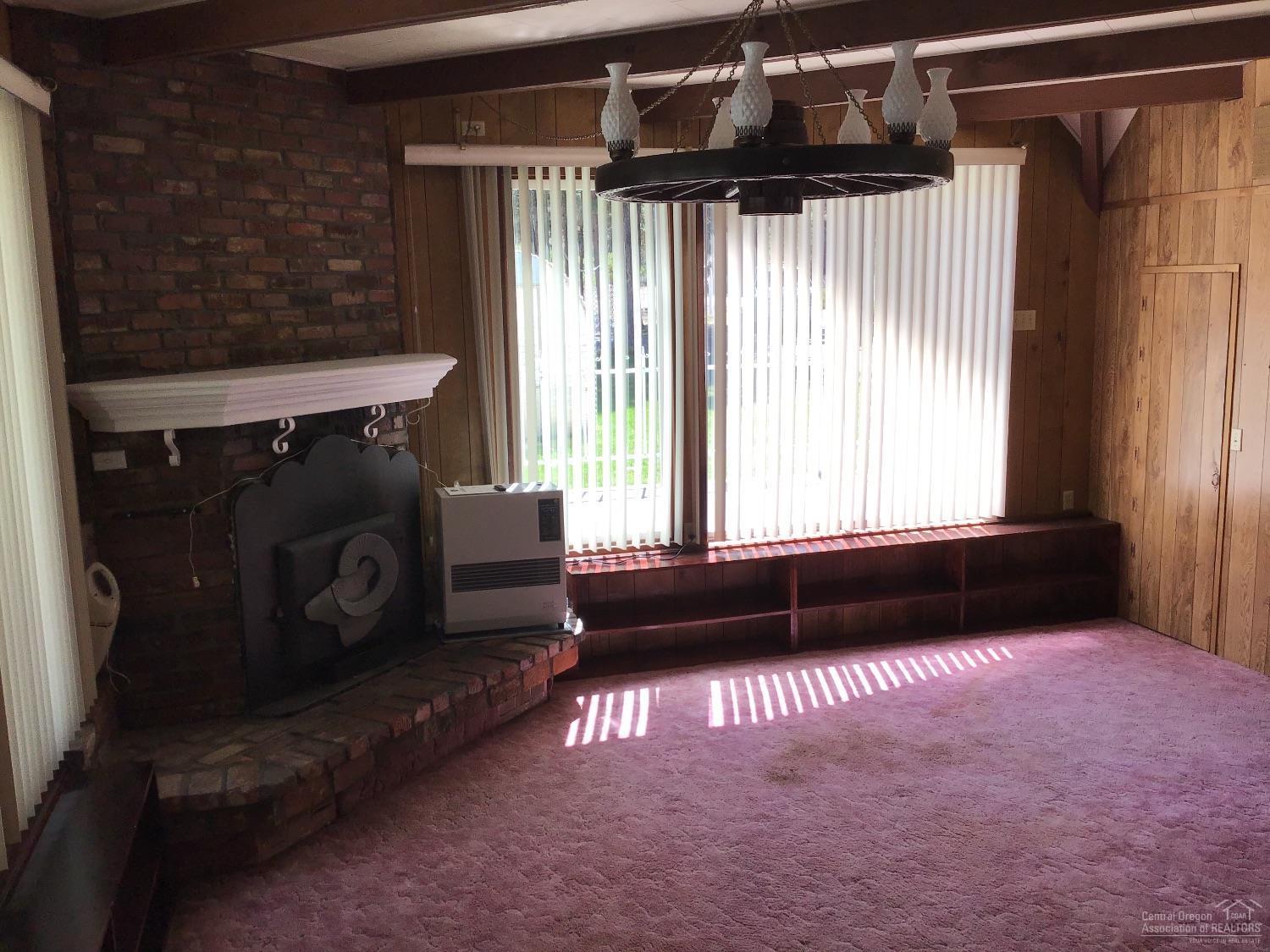 52380 Ammon Road La Pine, OR 97739 - Photo 3 of 11 Additional Photo
