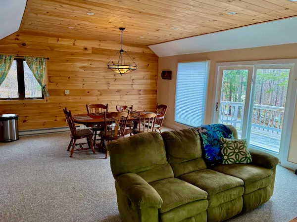 $279,000 | 436 Mt View Loop, Rochester, VT 05767
