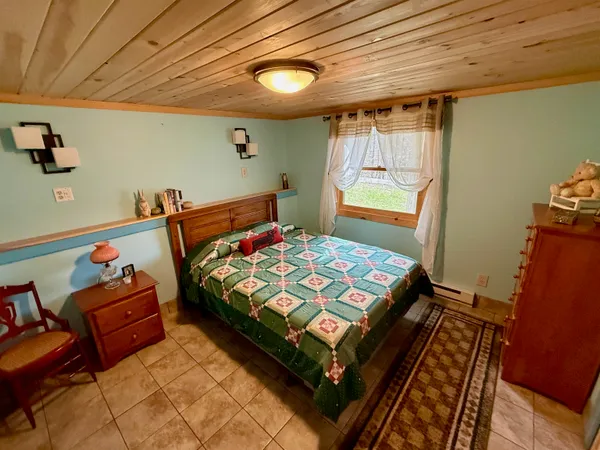 $279,000 | 436 Mt View Loop, Rochester, VT 05767