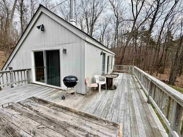 $279,000 | 436 Mt View Loop, Rochester, VT 05767