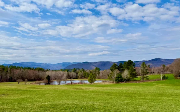 $279,000 | 436 Mt View Loop, Rochester, VT 05767