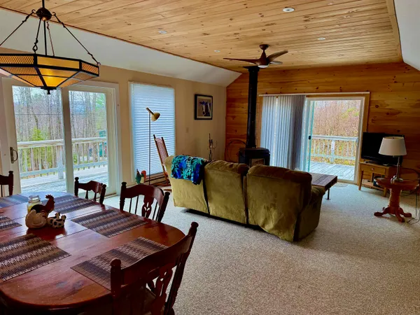 $279,000 | 436 Mt View Loop, Rochester, VT 05767