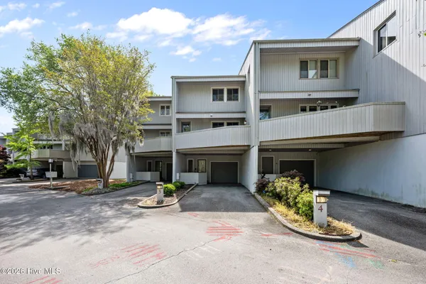 $499,000 | 5 Batts Hill Road, Unit 5, New Bern, NC 28562
