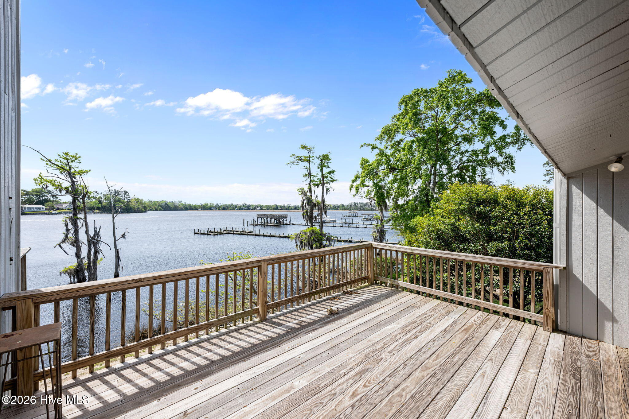 5 Batts Hill Road, Unit 5 New Bern, NC 28562 - Photo 1 of 47 7-web-or-mls-DSC_8924