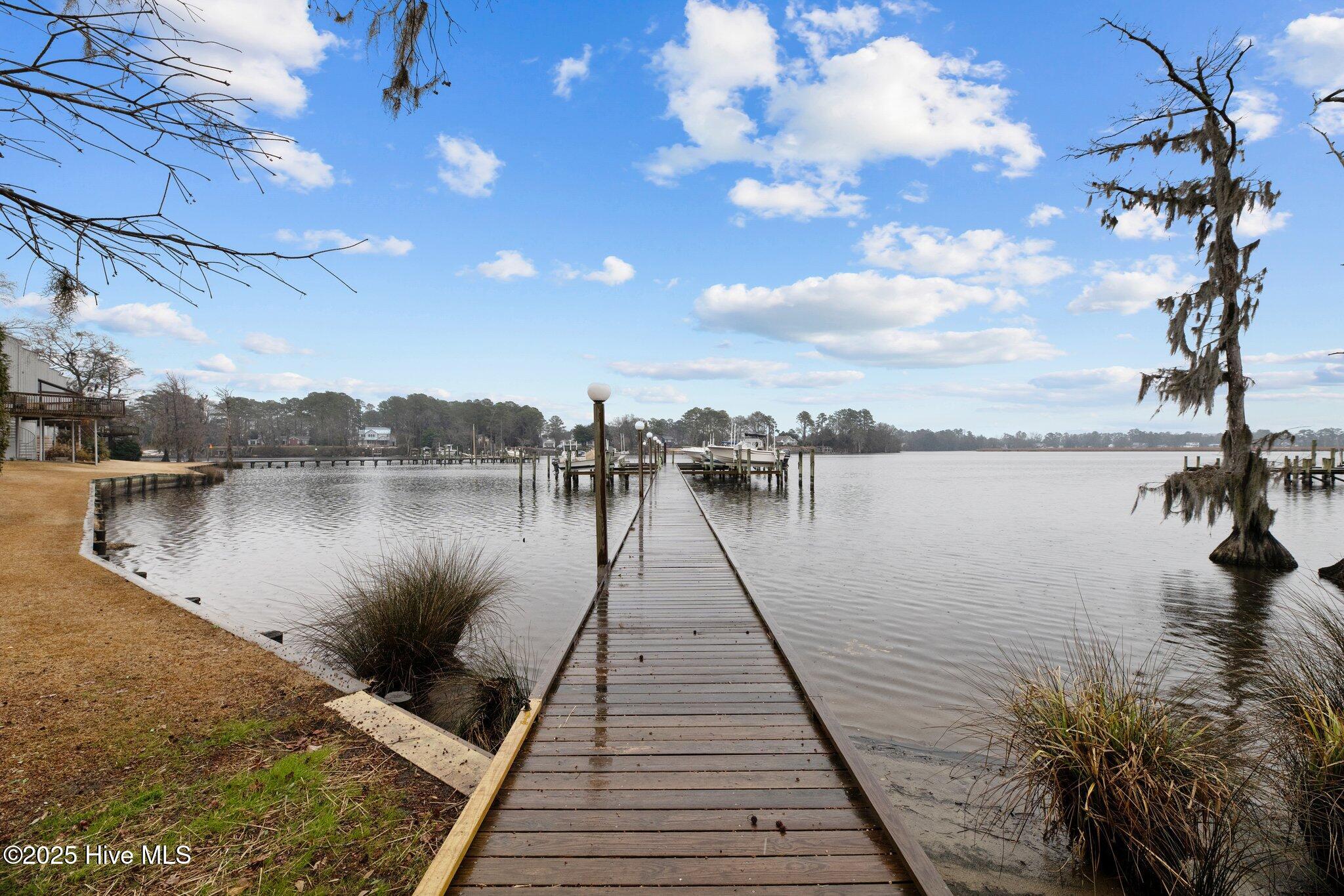 5 Batts Hill Road, Unit 5 New Bern, NC 28562 - Photo 16 of 47 39-web-or-mls-DSC_0492