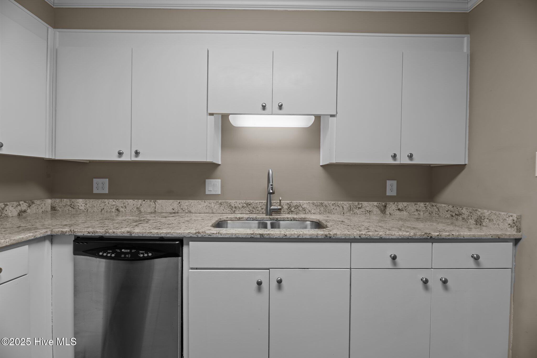 5 Batts Hill Road, Unit 5 New Bern, NC 28562 - Photo 27 of 47 9-web-or-mls-DSC_0417